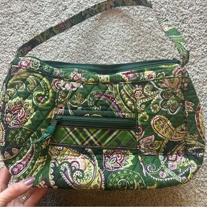 VERA BRADLEY Chelsea‎ Green Paisley Small Shoulder Bag